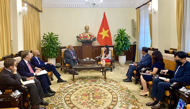 Vietnam, US increase healthcare cooperation